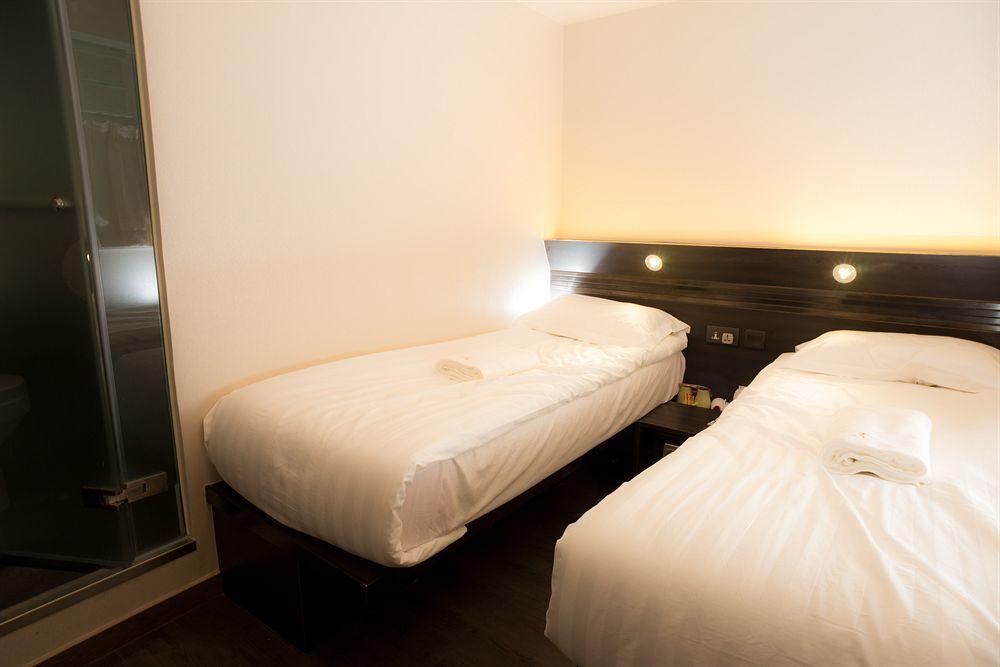 Welcome Inn Hongkong Buitenkant foto